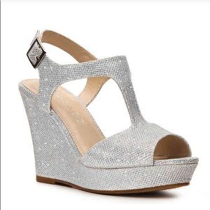 Rampage Silver Wedges